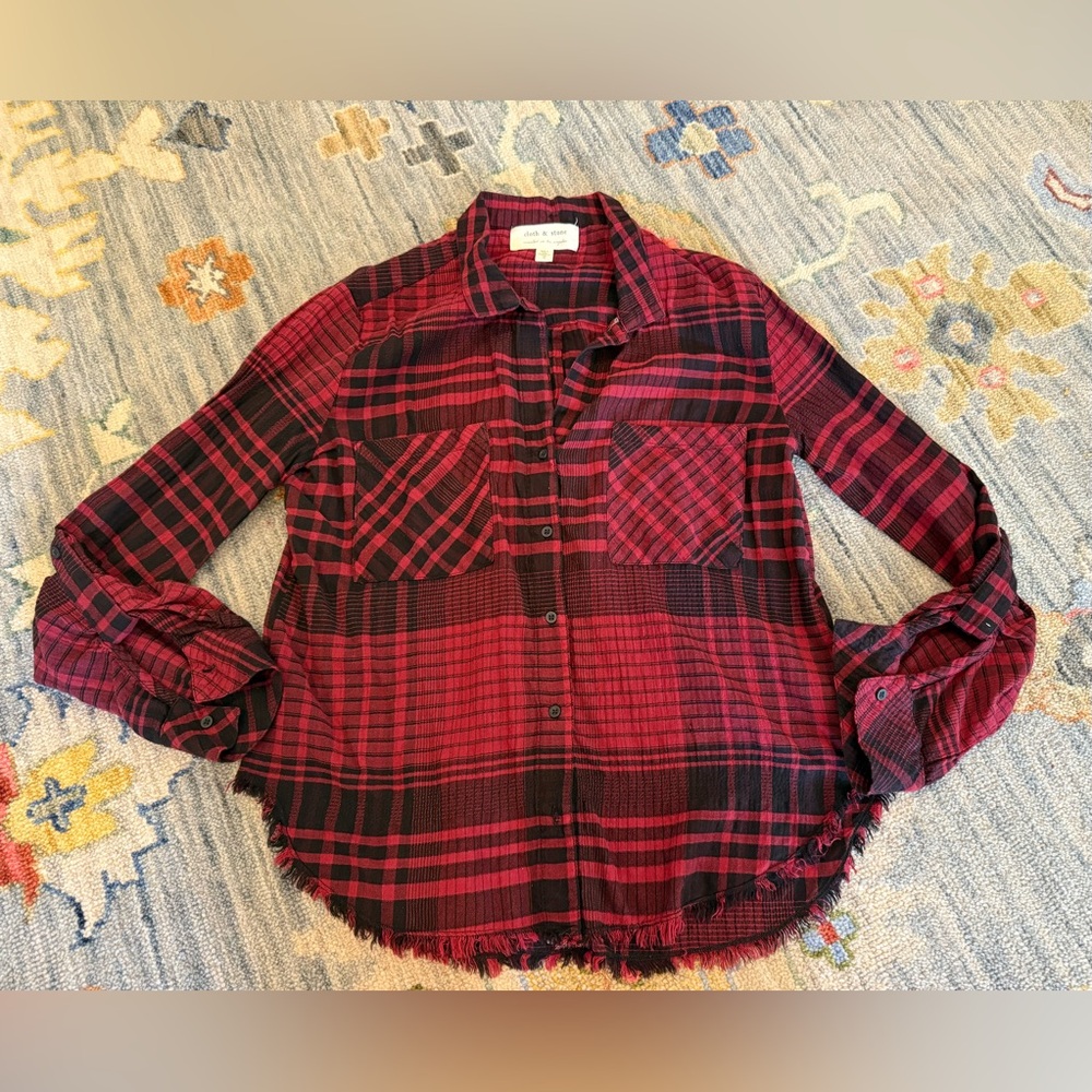 Anthropologie Cloth & Stone Red Plaid Button Up Shirt Size S Frayed Raw Hem Top
